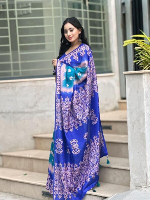চান্দেরি সিল্ক শাড়ি – ব্লাউজ পিছসহ