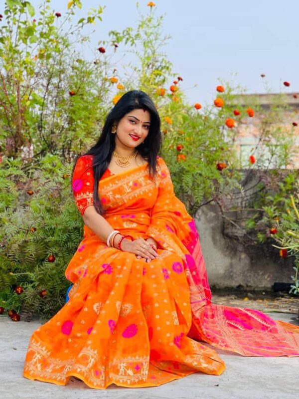 Color Contrast Jamdani Motive Pest Afsan Print Saree