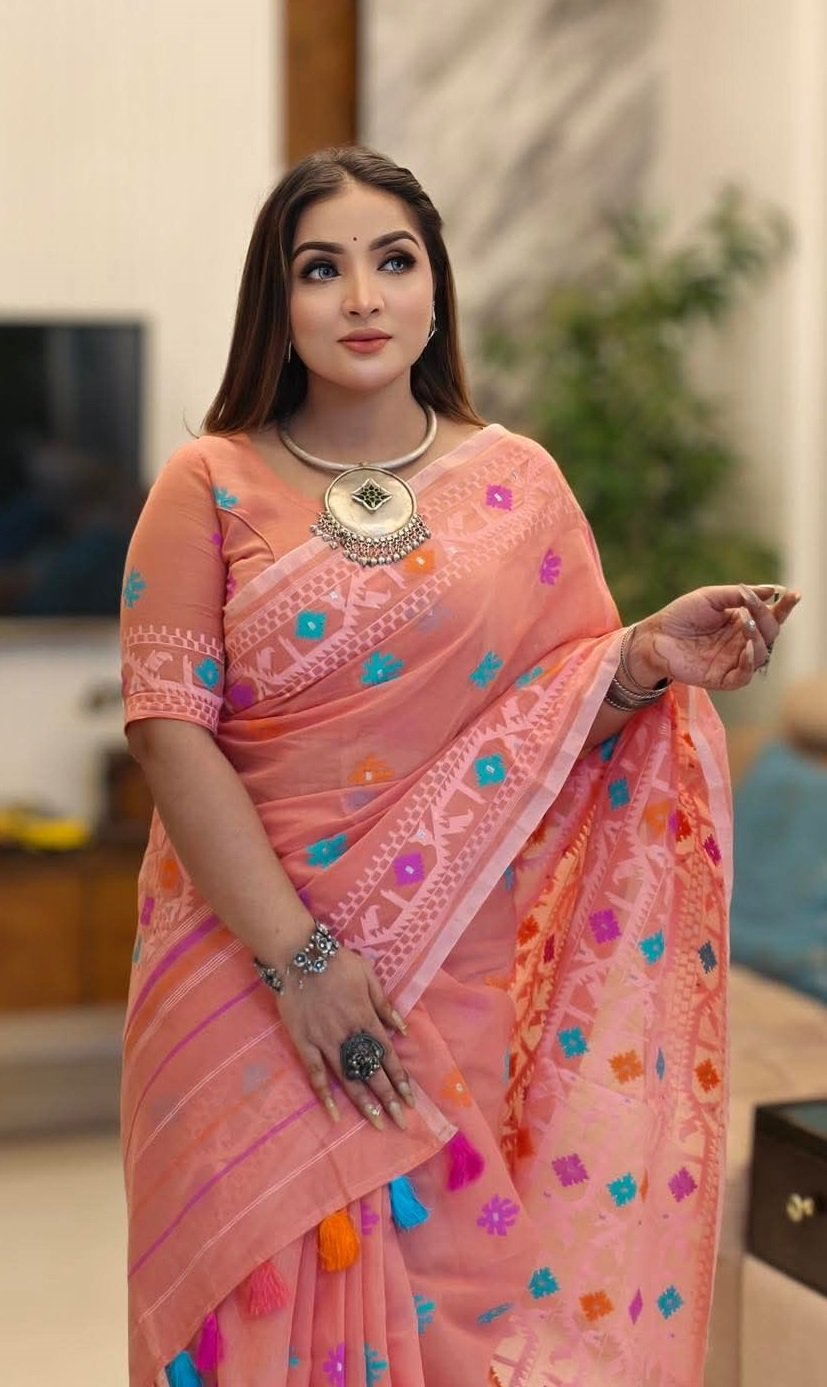 প্রিমিয়াম কোয়ালিটির জামদানী মোটিভ হাফ সিল্ক স্কিন প্রিন্ট শাড়ি + ব্লাউজ পিচ সহ (code-39) - Image 7