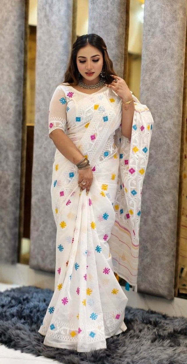 প্রিমিয়াম কোয়ালিটির জামদানী মোটিভ হাফ সিল্ক স্কিন প্রিন্ট শাড়ি + ব্লাউজ পিচ সহ (code-39) - Image 5